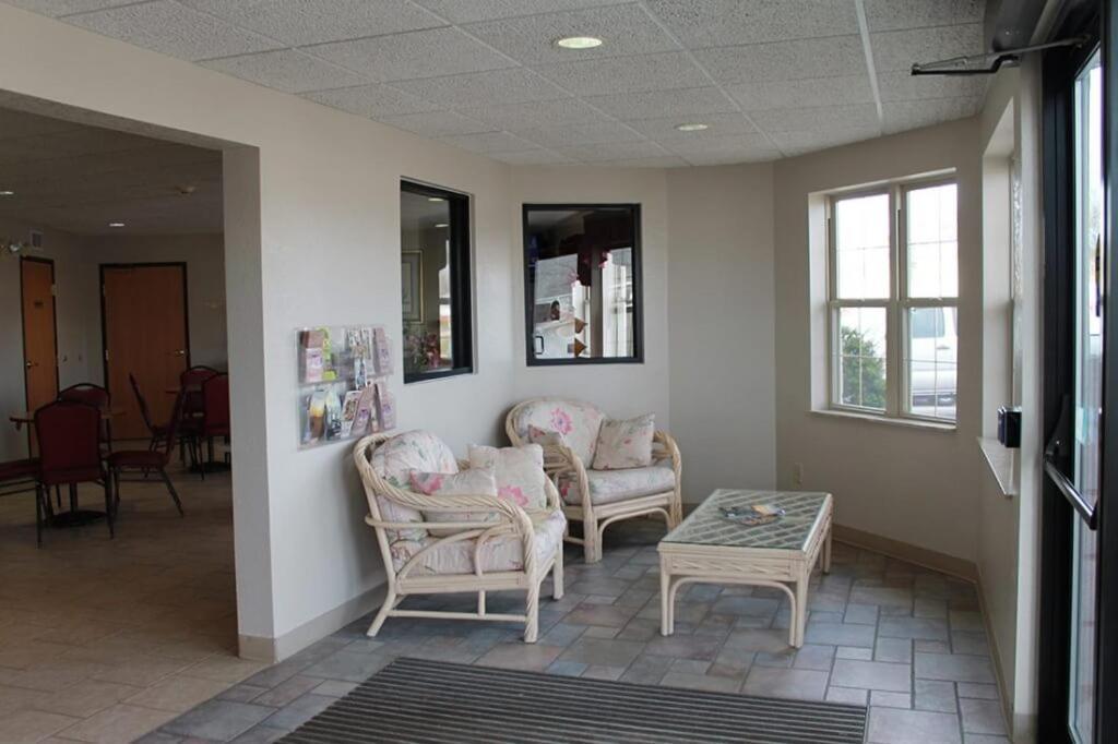 Edmore Inn 3* Edmore