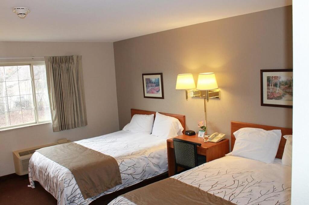 Edmore Inn Inn